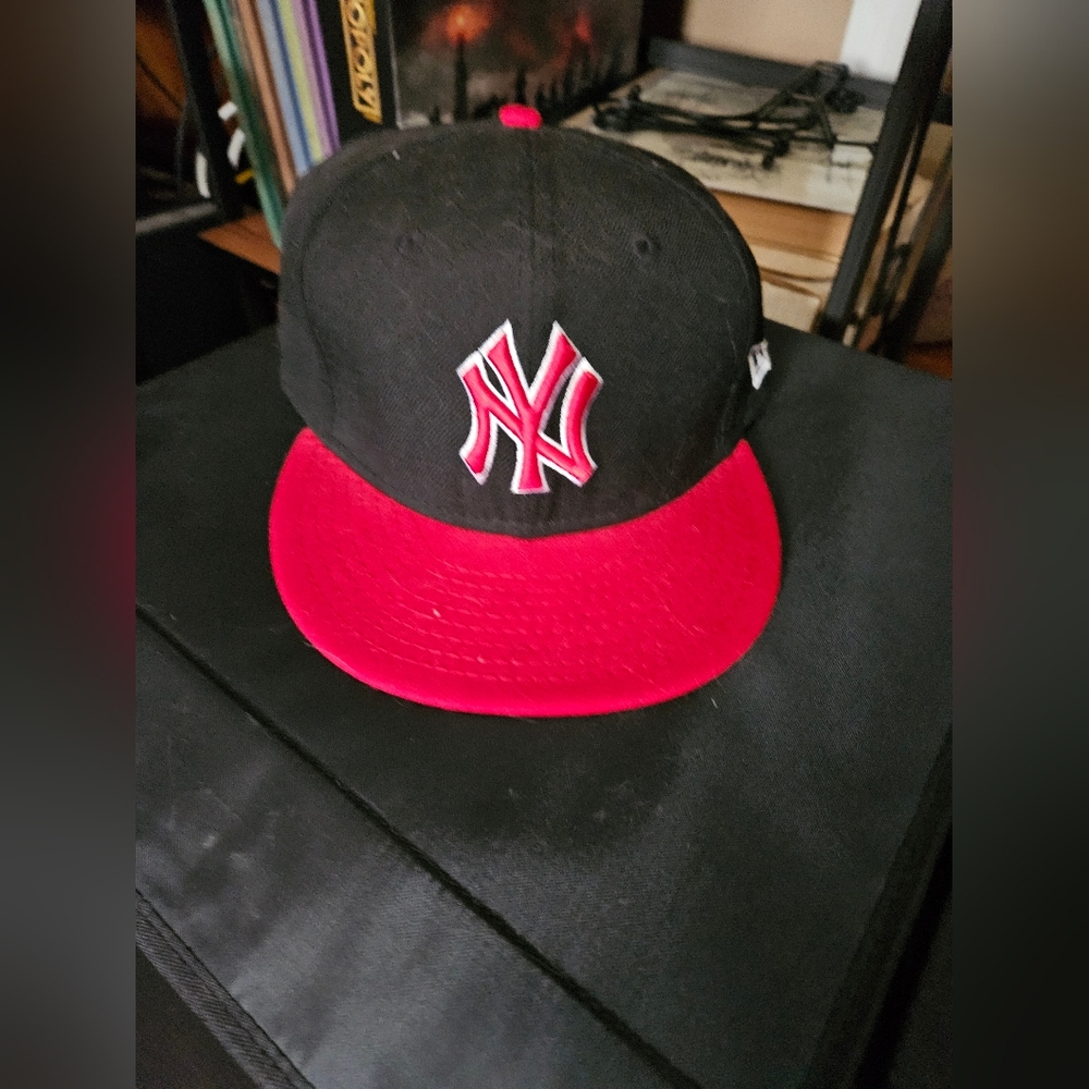 New York Yankees baseball hat